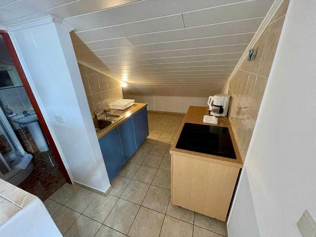 Apartments Hanka Njivice Kültér fotó